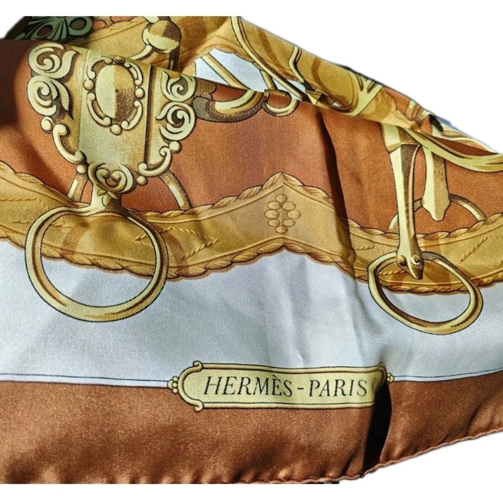 Authentic Hermes Lift Profile Silk Scarf Carre 90 Vintage